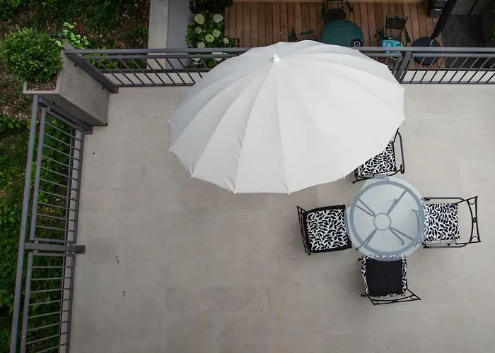 Oasis * Λιουμπλιάνα